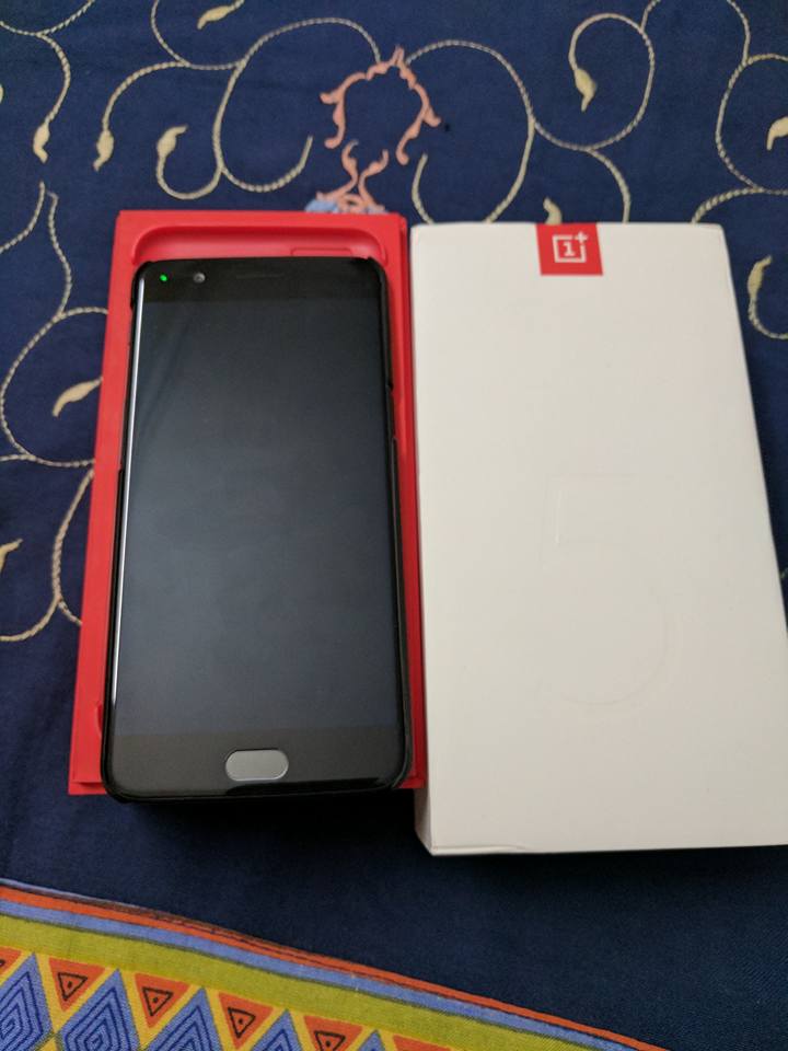 OnePlus 5 hands on pictures unboxing
