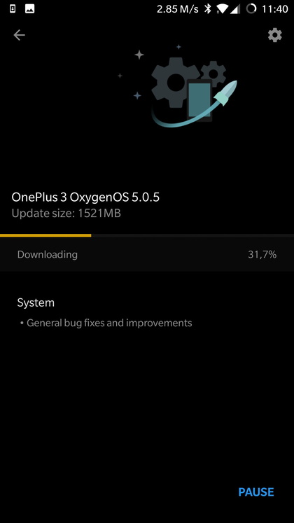 Oxygen OS 5.0.5 OTA downloading