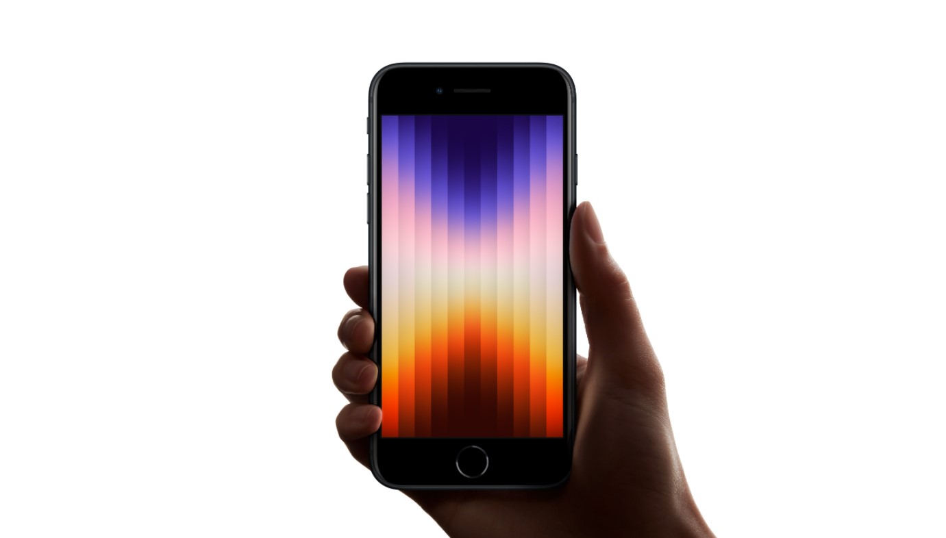 Download Apple iPhone SE 2022 Wallpapers 4K